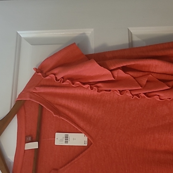 Anthropologie ruffled top - Picture 11 of 11